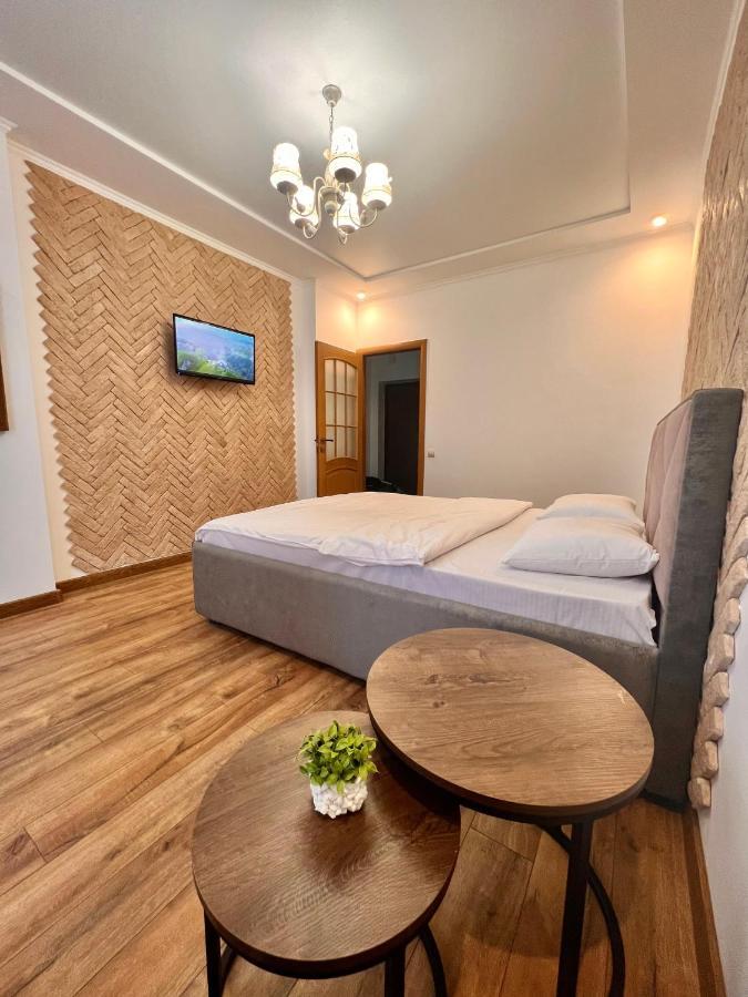 шевченка 60, семицвіт 公寓 Lviv